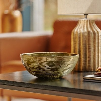 złote dodatki i dekoracje