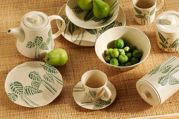 zastawa stołowa w stylu hygge 