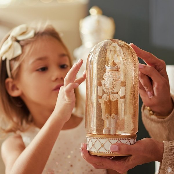 świąteczna pozytywka z dziadkiem do orzechów