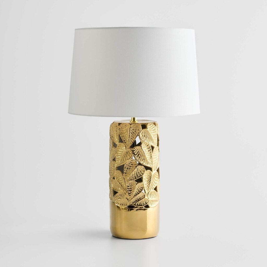 metalowa lampa stołowa 